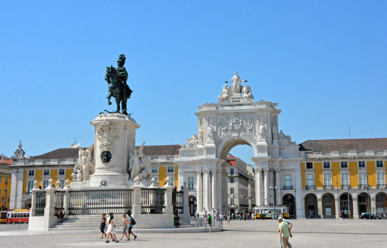 Plaza del Comercio (Praça do Comércio), Lisboa, Portugal